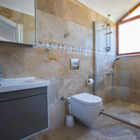 Silver Sami Villa, Oezel Havuzlu, Fethiye, فيلة *