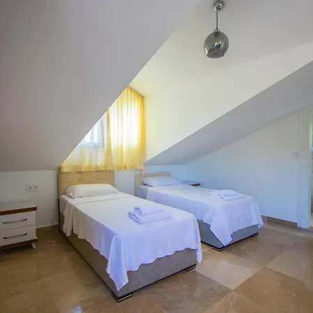 Villa Silver Sami Villa, Oezel Havuzlu, Fethiye, *